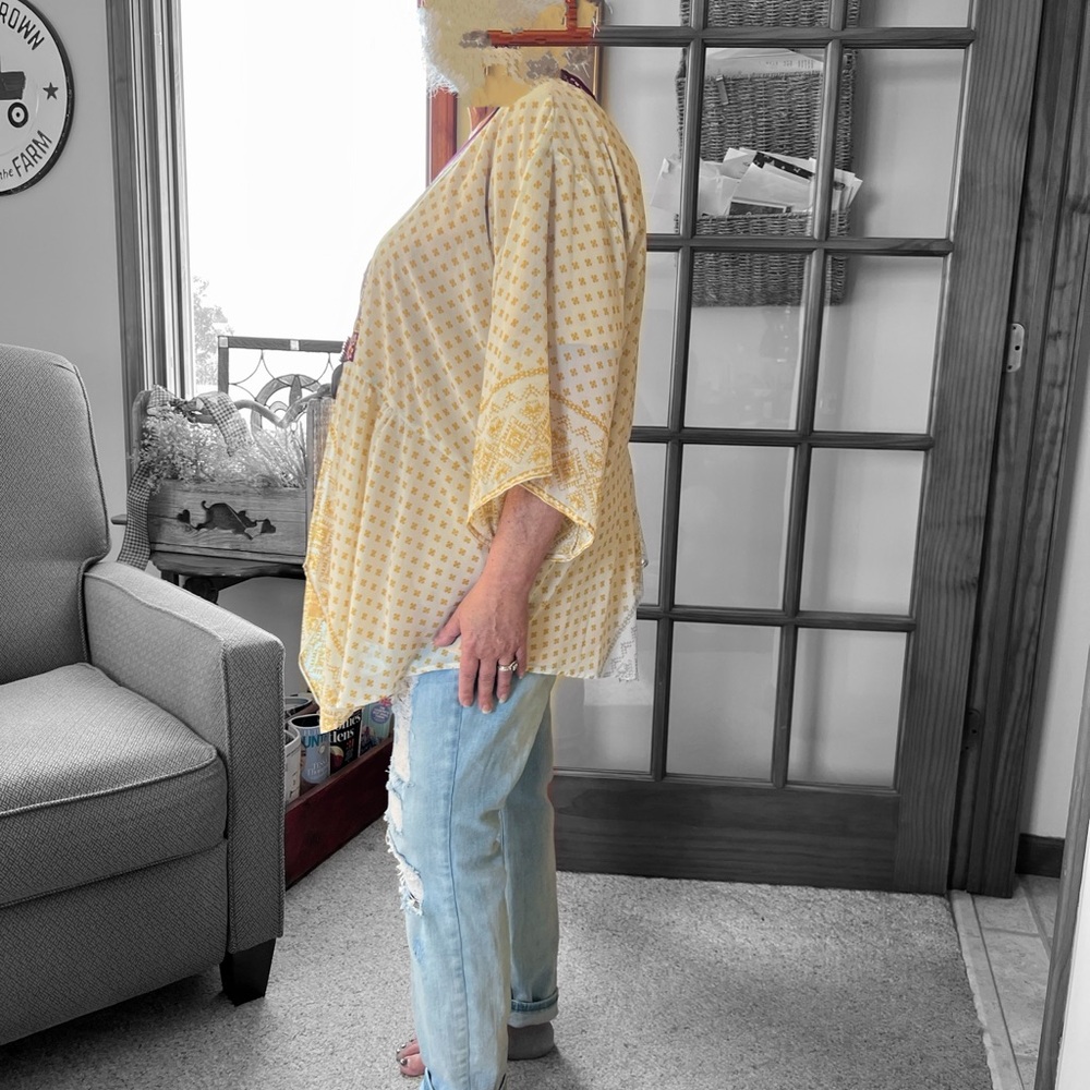 Kimono Bohemian Style. Nothing Else Included. Kim… - image 2